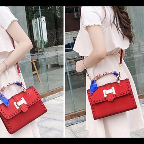 Baguette Handbag - Picture 5 of 8